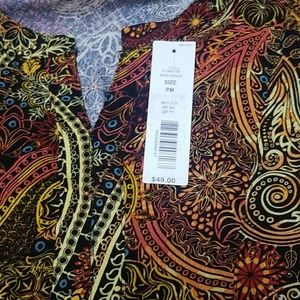 NWT Colorful top